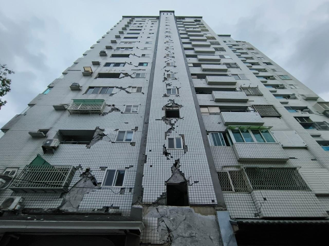 0403嚴重受創建物